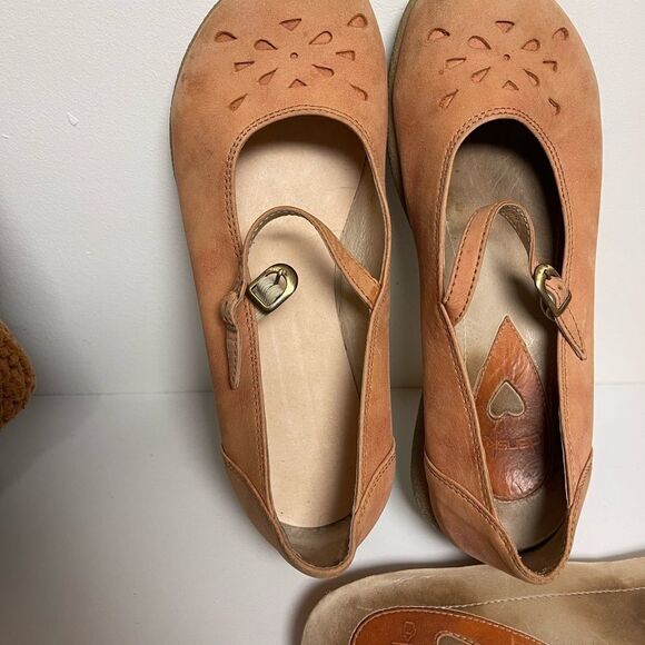 Vintage dansko shoes  - Picture 3 of 8